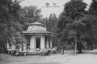 carte postale ancienne de Spa La Fontaine de Barisart