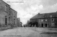 carte postale ancienne de Borlon Ecole et maison communale