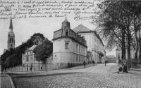 carte postale ancienne de Arlon La place Léopold