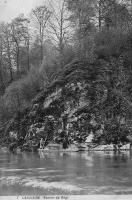 carte postale ancienne de Lacuisine Rocher du Négi