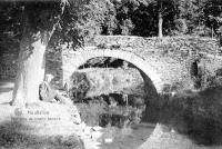 carte postale ancienne de Houffalize Pont près du moulin Lemaire