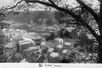 carte postale ancienne de Durbuy Panorama avec vue sur l'Hôtel Albert (actuellement Le Sanglier des Ardennes)