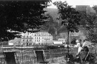 carte postale ancienne de Bouillon Château des moines - Pension de famille - Terrasse de la Semois