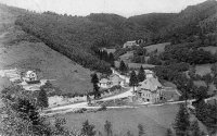 postkaart van Vresse-sur-Semois Vallée du petit-Fays et ligne vicinal descendant de Gedinne