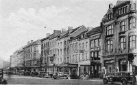 carte postale de Namur Les Hôtels en face de la Gare