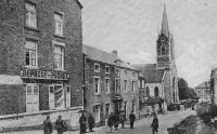 carte postale ancienne de Beauraing Rue de l'Eglise