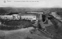 postkaart van Namen Vue générale du Théatre d'Eté et du stade des Jeux