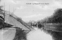 carte postale de Namur La Passerelle sur la Sambre