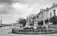 carte postale ancienne de Dinant Place de Meuse