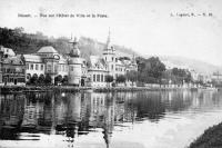 carte postale ancienne de Dinant Vue sur l'Hôtel de Ville et la Poste