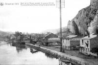 carte postale ancienne de Dinant Quai de la Meuse pendant la guerre 1914-18