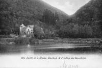 carte postale ancienne de Waulsort Vallée de la Meuse. Waulsort. L'Ermitage des Cascatelles.