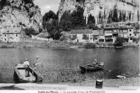 carte postale ancienne de Lustin Le Passage d'eau de Profondeville