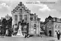 postkaart van Namêche La maison communale et le monument