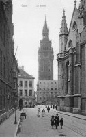 carte postale ancienne de Gand Le Beffroi