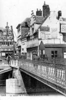 postkaart van Gent La maison de J.Palfeyn et la maison du laitage