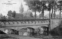 carte postale ancienne de Hal Le Canal passant au dessus de la Senne