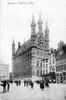 carte postale ancienne de Louvain L'hôtel de ville