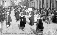 postkaart van Veurne Procession de Furnes - La cour du roi Hérode