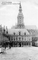 carte postale ancienne de Furnes Palais de justice et beffroi