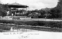 carte postale ancienne de Ostende Le parc Léopold