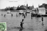 carte postale ancienne de Ostende Les Bains