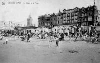 carte postale ancienne de Knokke Le Phare et la Plage