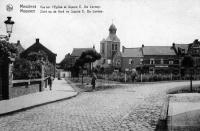 postkaart van Mesen Vue sur l'église et square E. De Lannoy