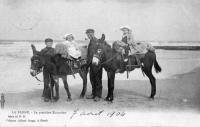 carte postale ancienne de La Panne La première excursion