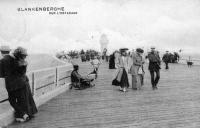 carte postale ancienne de Blankenberge Sur l'estacade