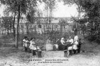 carte postale ancienne de La Panne Repos Sainte Elisabeth - Une heure de causerie