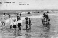 carte postale ancienne de Wenduyne Enfants au bain