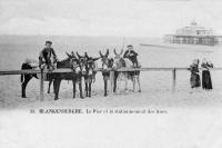 carte postale ancienne de Blankenberge Le Pier et le stationnement des Ânes