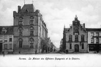 postkaart van Veurne La maison des officiers espagnols et le théatre