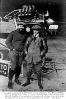 postkaart van Piloten Le pilote Alexandre Laffont et son passager Mario Pola tués lors du raid Paris-Bruxelles