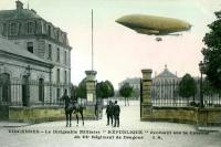 postkaart van Luchtschepen Le dirigeable militaire 
