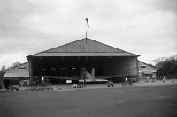 Léopoldville (Congo) Avion à l'entretien dans un hangar à Léopoldville en septembre 1952