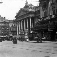 Bruxelles La bourse et le palais des parfums