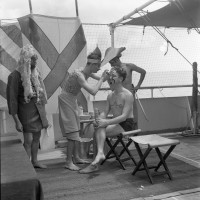  Fête déguisée à bord