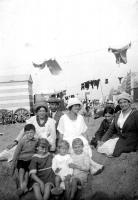  La famille sur la plage