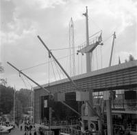 Expo58  Een der scheepsdekken in het nedelandse paviljoen