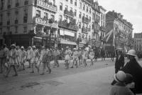 Boulevard Anspach Défilé des Arlequins