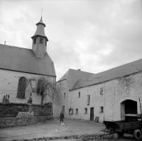  L'église et la rue des récollets