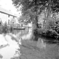  Café du vieux moulin et rivière