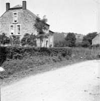 Belvaux Maison rue des Pairées en face du café du vieux moulin