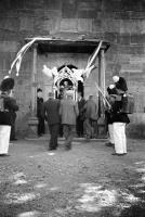  Marche de Saints Pierre et Paul - entrée dans la chapelle Saint Pierre