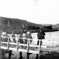  Promenade en famille le long de la Meuse