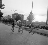  Le critérium du tour de France à Woluwe en 1960 (avenue de Brocqueville)