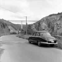 Put de Dôme - France Panhard Dyna z au pied du viaduc des fades