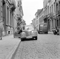  Renault 4CV dans les rues de Schaarbeek